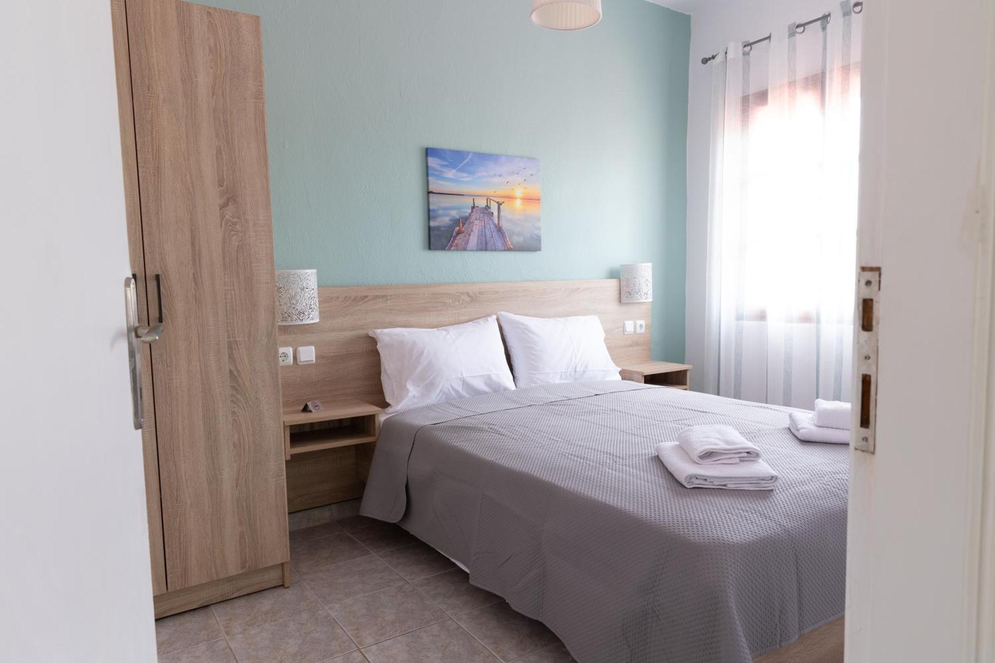 Sunrise Vergia Apartments Bagian luar foto