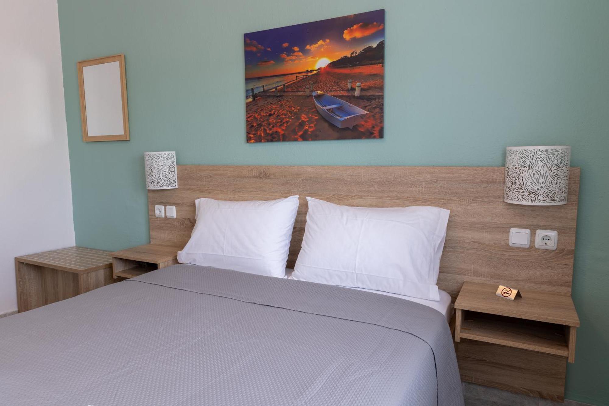 Sunrise Vergia Apartments Bagian luar foto