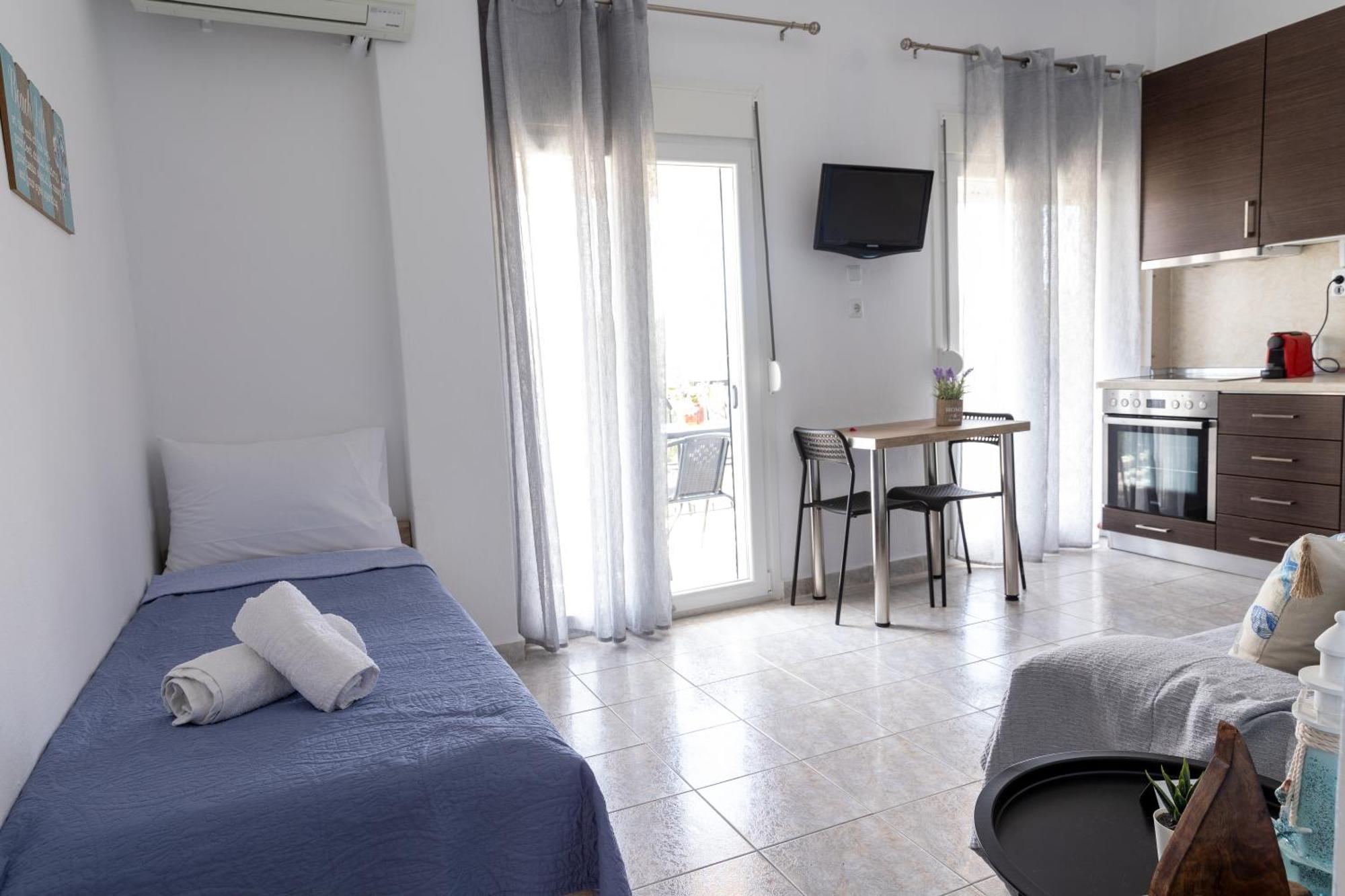 Sunrise Vergia Apartments Bagian luar foto