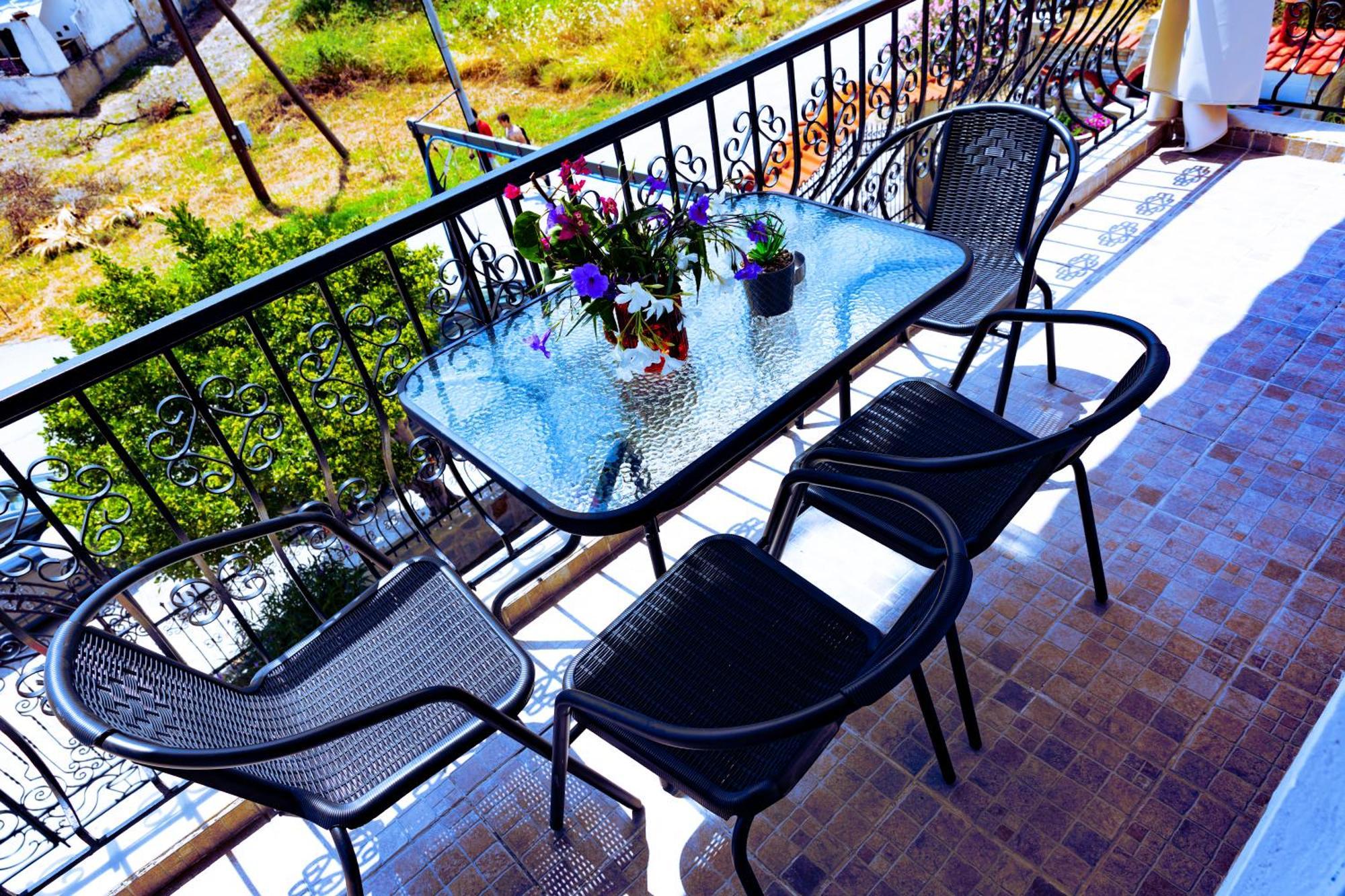 Sunrise Vergia Apartments Bagian luar foto